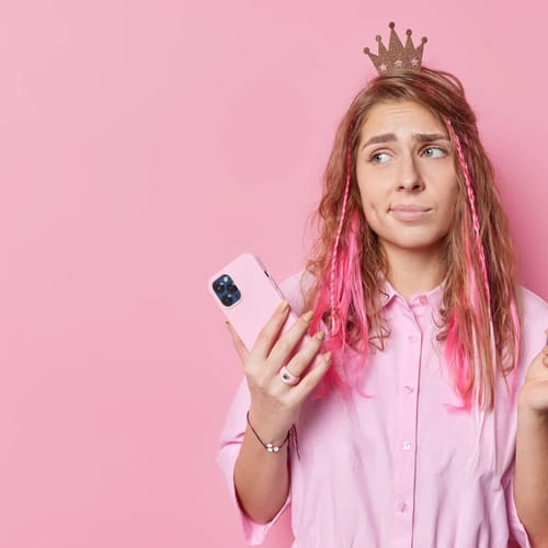 Момиче, което се разпознава