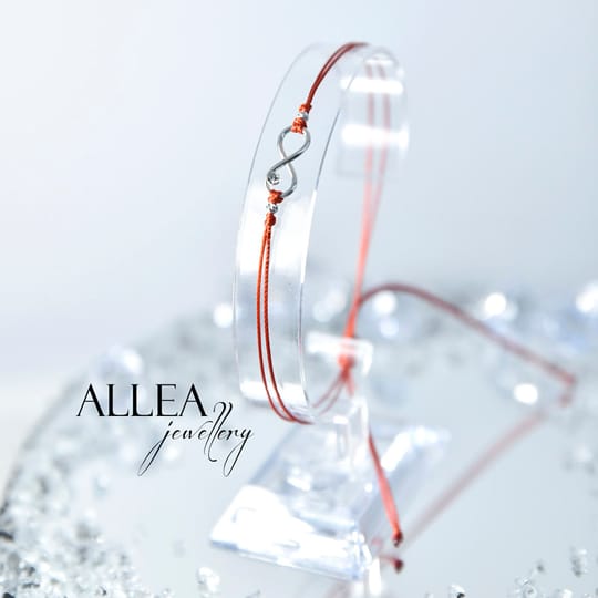 Гривна INFINITY 2