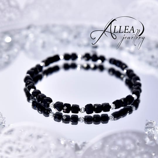 Гривна АВАЯ