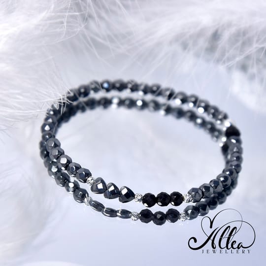 Гривна ХЕЛАЯ