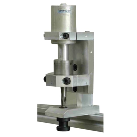 Модул за ултразвуково рязане на текстилни материали