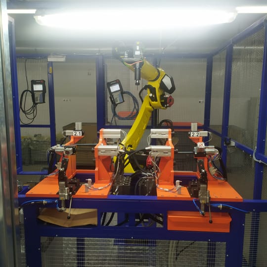 Automatic drilling machine