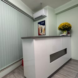 интериор и екстериор на дентална книника Ави Дент