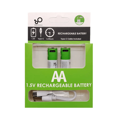 Опаковка AA с надпис 1.5V — пълно напрежение до края на заряда