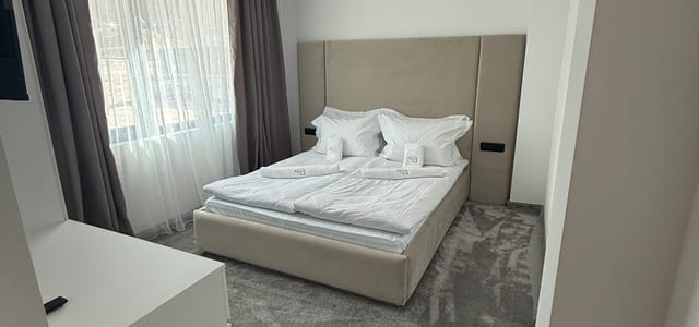 белите къщи отвъре