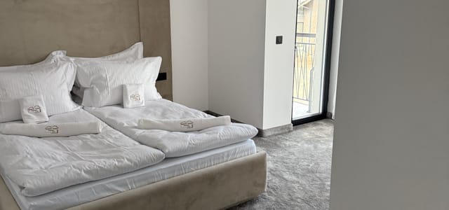 белите къщи отвъре