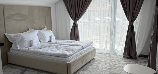 белите къщи отвъре