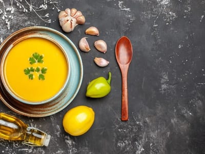 Слуз, паразити и вечерен глад - как са свързани и защо тялото ви подсказва