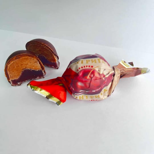 Шоколадов бонбон - Интрига