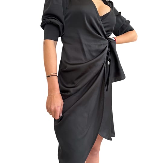 Черна рокля Pinko light satin