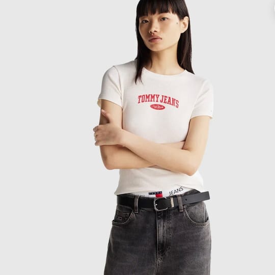 Рипсена тениска TOMMY JEANS
