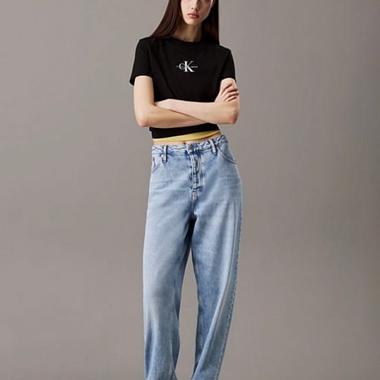 Къса тениска Calvin Klein