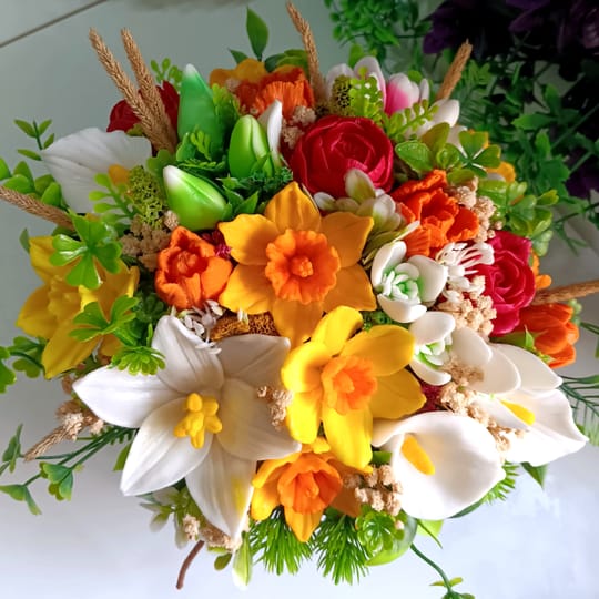 Сапунен букет "Цветна магия"