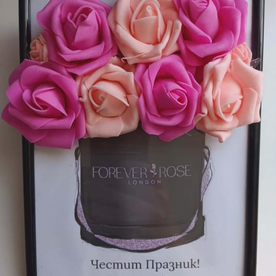 3Д Букет в рамка "Рози в кутия"