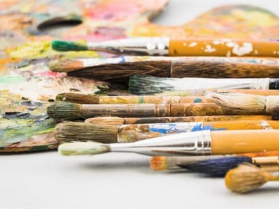 Комплект за почистване на четки от маслени бои