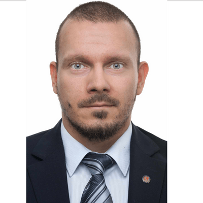 Uzunov