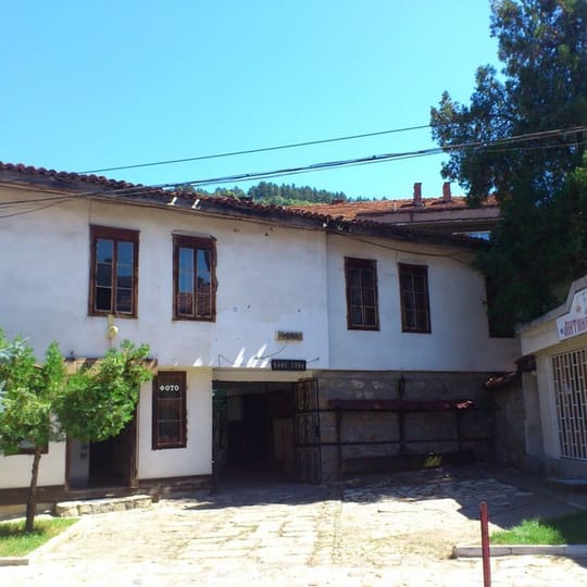 Лекарската къща