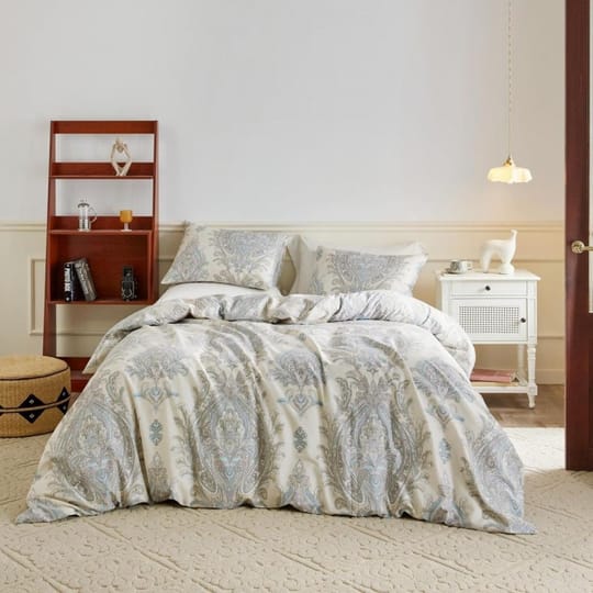 Спален комплект от микросатен