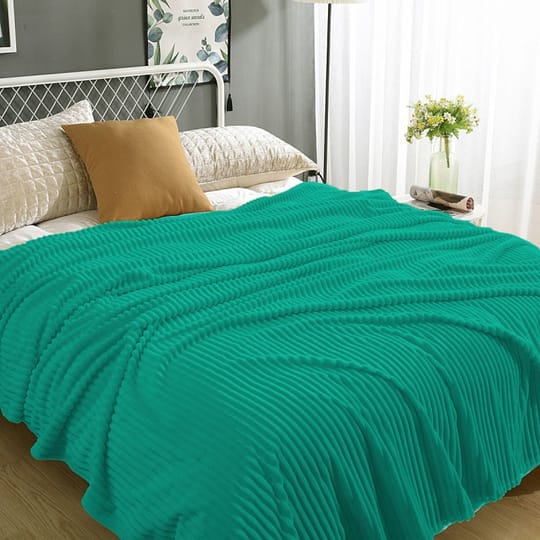 Луксозно Бутиково одеало в зелено 150/200