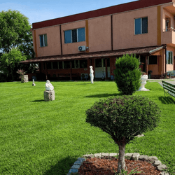 Дом за възрастни хора