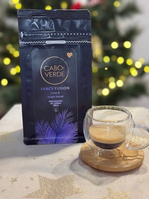 Пакет кафе на зърна Fancy Fusion на Cabo Verde