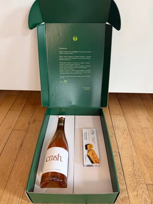 Подаръчна кутия El Gastro с бутилка Crush и турон