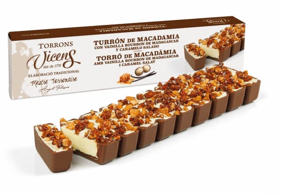 Опаковка турон Macadàmia с макадамия и солен карамел, 150 г