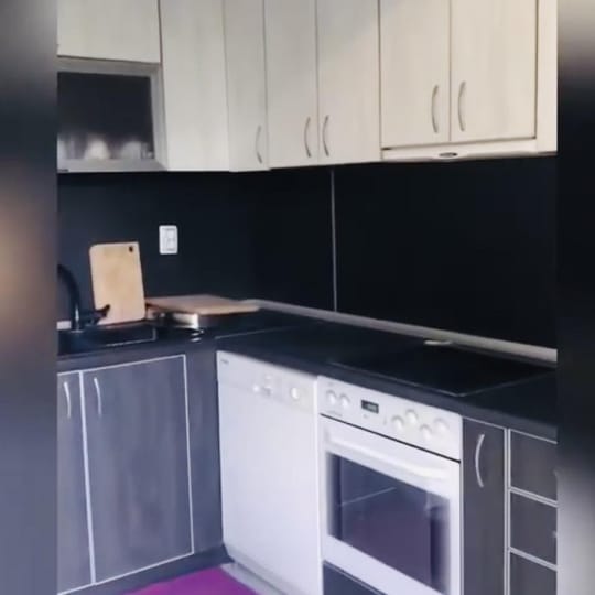 етаж от къща
