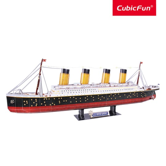 CubicFun Пъзел 3D Кораб Titanic 266ч. LED inside