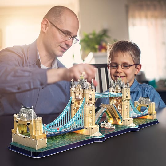 CubicFun Пъзел 3D Tower Bridge 222ч. Отварящ се с LED светлини
