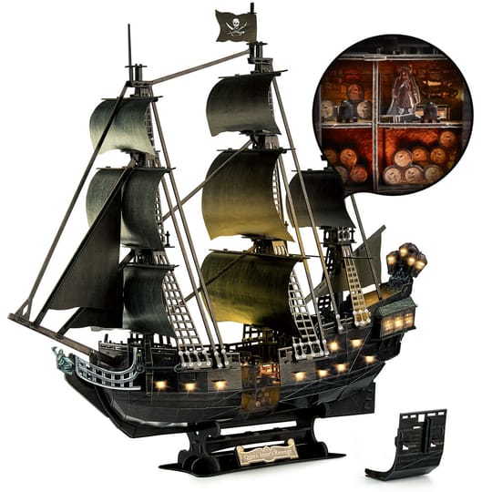 CubicFun Пъзел 3D Queen Anne's Revenge 293ч. с LED светлини