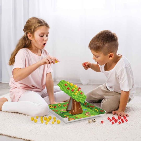 QUERCETTI Игра за баланс Stay Apple