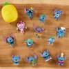 STITCH Мини фигура изненада в капсула ананас