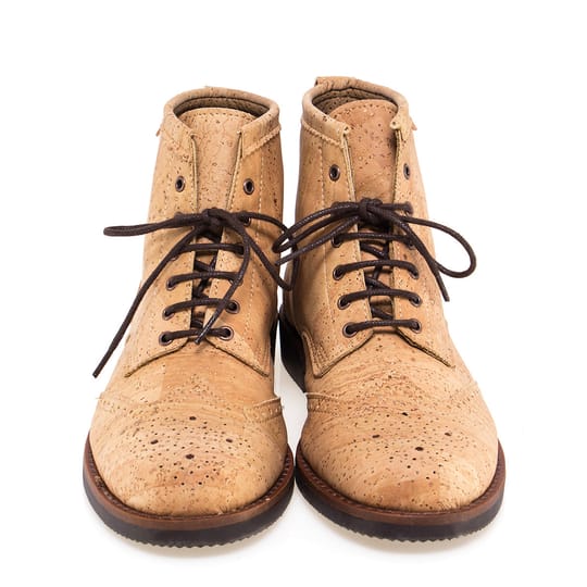 Дамски боти от корк