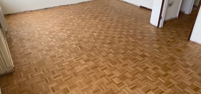 floor wooden