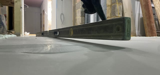 self-levelling compound wood floor