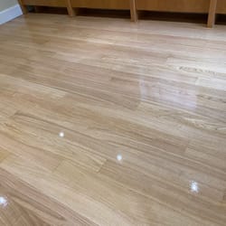 sanding and varnishing engineered floor