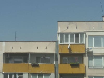 Почистване на подпокривно пространство