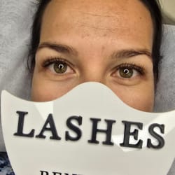 Удължаване на мигли косъм по косъм в София, кв. Люлин от студио Беньова