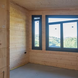 Дървена къша