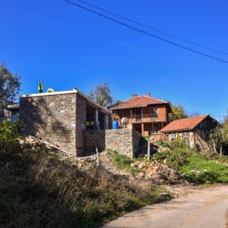 Дървена къша