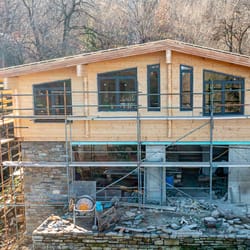 Дървена къша