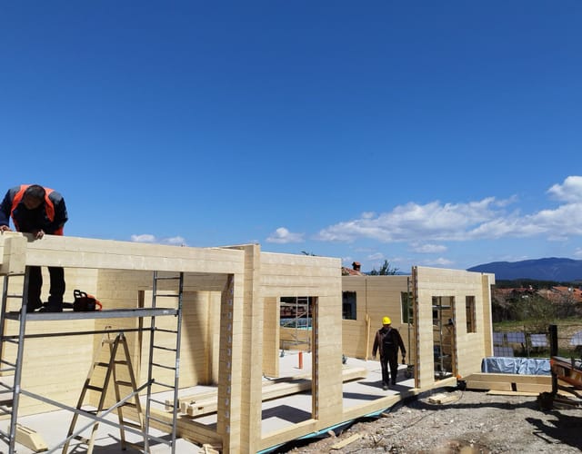 къща Добринище