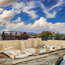 Дървена къща в Добринище