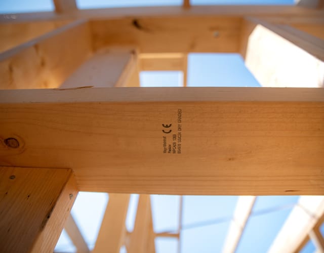 дървена къща