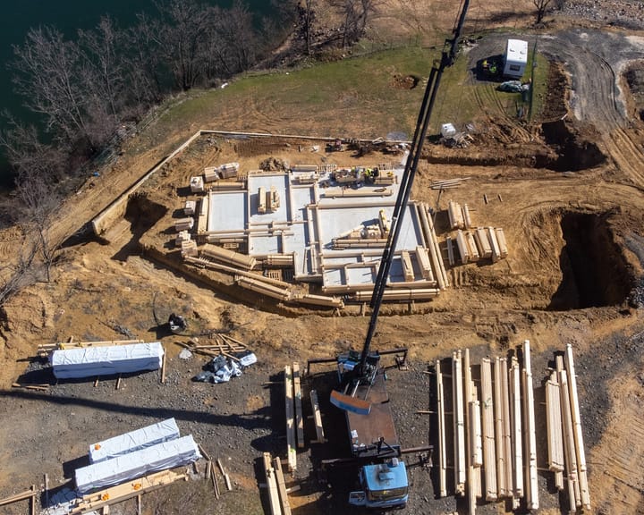 Строителство