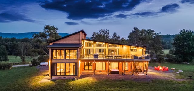 дървена къща