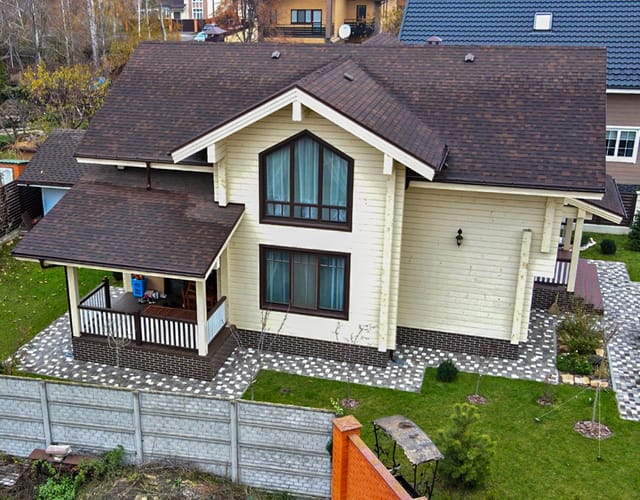 дървена къща 