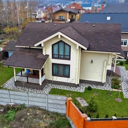 Дървена къша