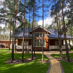 Дървена къша